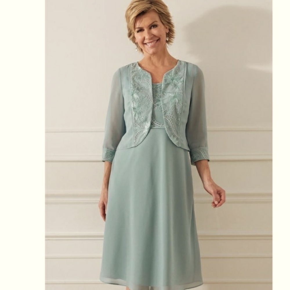 🆕Ladies special occasion dress.